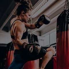 RACHAEL NEWSHAM UND IHR EMPOWERMENT