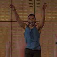 Ein Instruktor der besonderen Art. Rockstar-Instruktor = Mitgliedermagnet