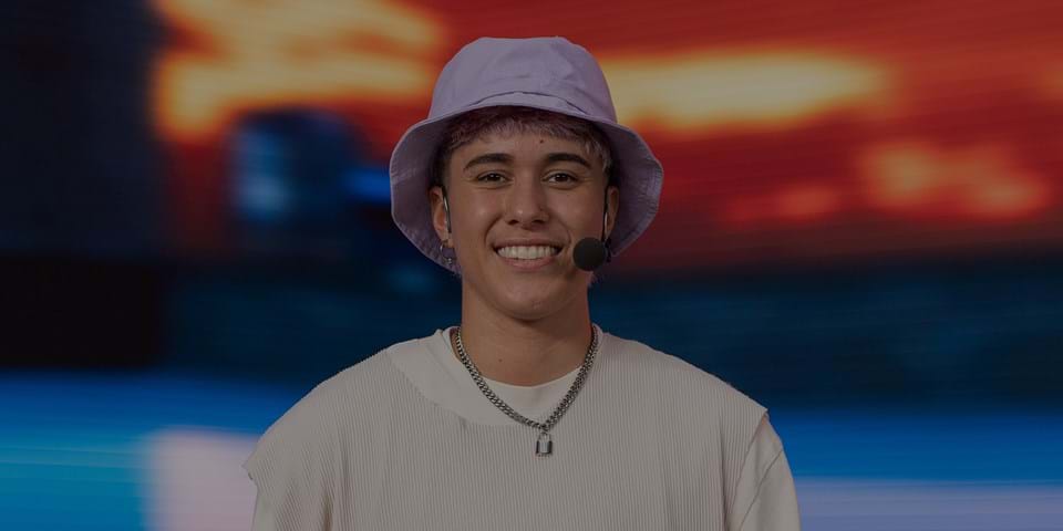 INTERVIEW MIT MENO THOMAS