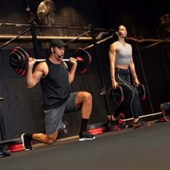 夜はインストラクターに「早替わり」:パート2