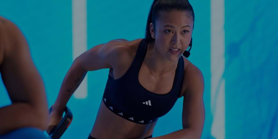 INSTRUKTORIN, ÄRZTIN UND TEIL DER LGBTTQIA+ COMMUNITY