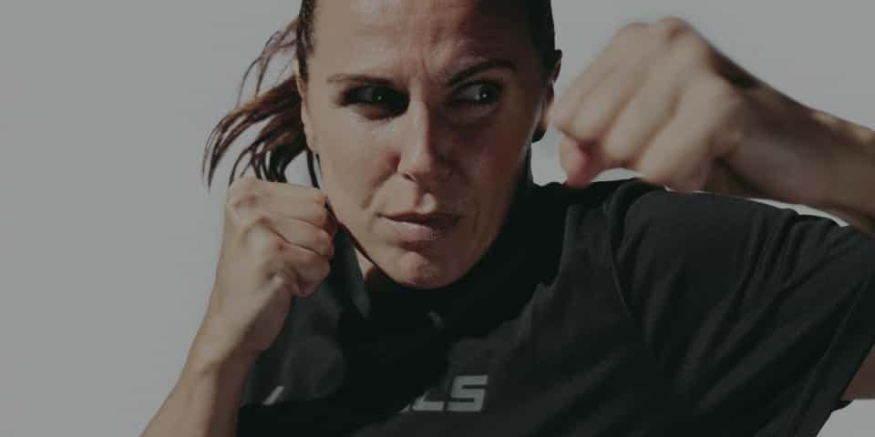 EIN BLICK HINTER DEN BODYCOMBAT KULISSEN